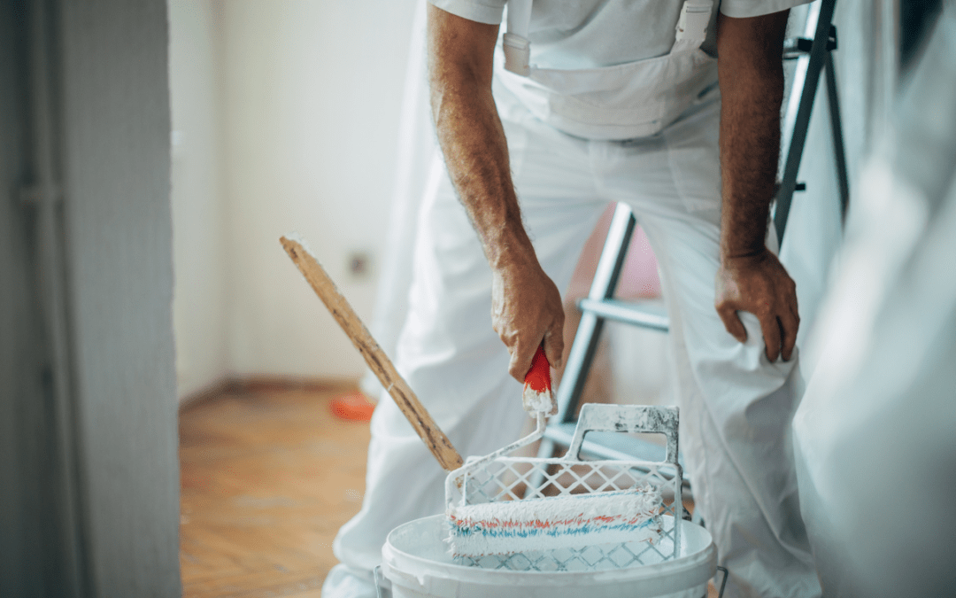 Engager un peintre professionnel pour vos travaux de rénovation : pourquoi est-ce une bonne idée ?